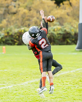 Mt-Doug-Rams-Windsor-High-School-Football