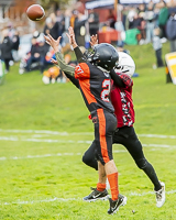 Mt-Doug-Rams-Windsor-High-School-Football