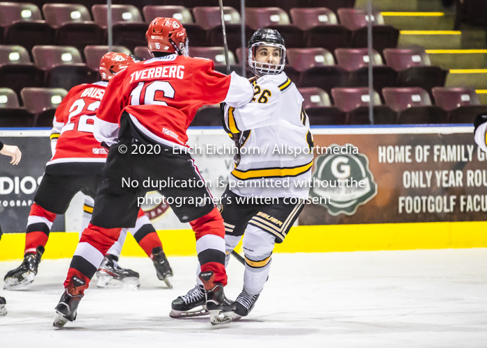 Allsportmedia.ca Independent Sports News Island Sports News Victoria Canon Victoria Grizzlies Naniamo Clippers BCHL Hockey Vancouver Island;independent sports news