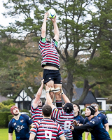 Mt-Doug-Rams-Windsor-High-School-Football